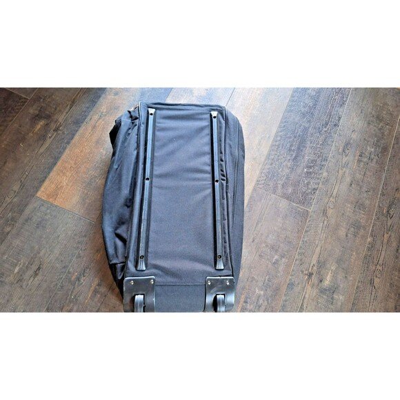 Jaguar Luggage Suitcase Travel Bag BLACK With Leather Trim With Wheels - Picture 3 of 5